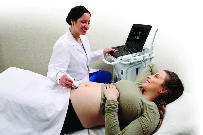 Decenni di esperienza GE Healthcare al vostro servizio